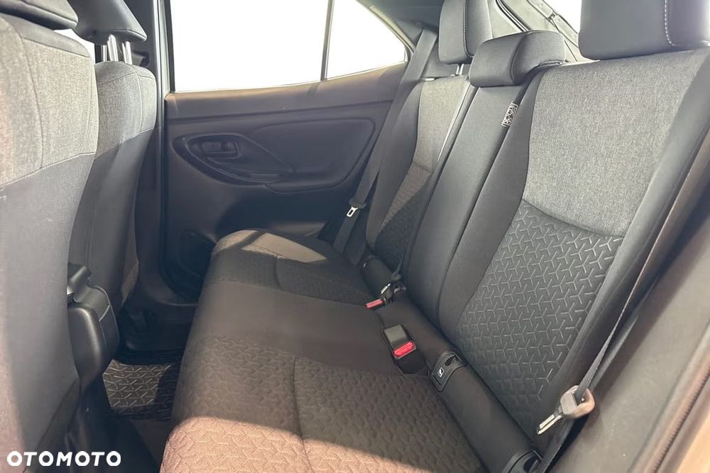 Toyota Yaris Cross - 13