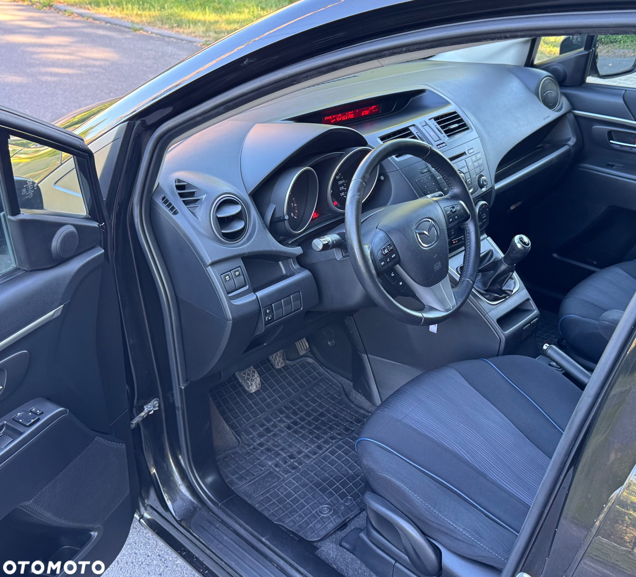 Mazda 5 2.0 MZR-DISI i-stop Edition 40 Jahre - 7