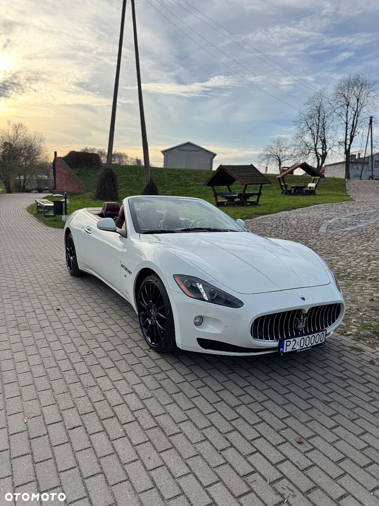 Maserati GranCabrio - 4