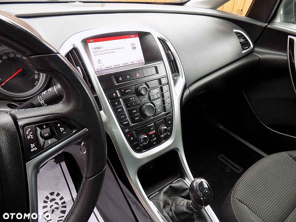Opel Astra 1.4 Turbo Selection - 13
