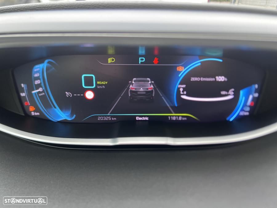 Peugeot 3008 1.6 Hybrid Allure Pack e-EAT8 - 30
