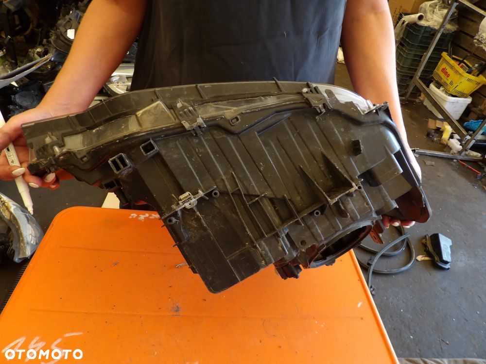 BMW - F30 - H7 - LEWA LAMPA PRZEDNIA - UK - 7259539 - 5