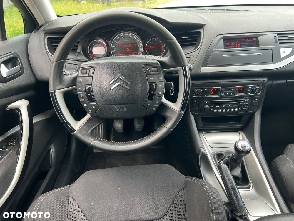 Citroën C5 1.6 HDi Attraction - 18