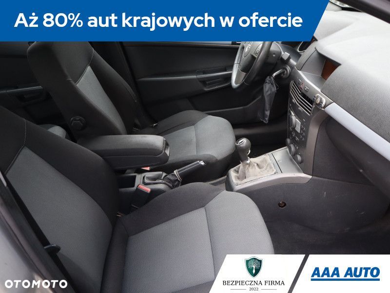 Opel Astra - 10