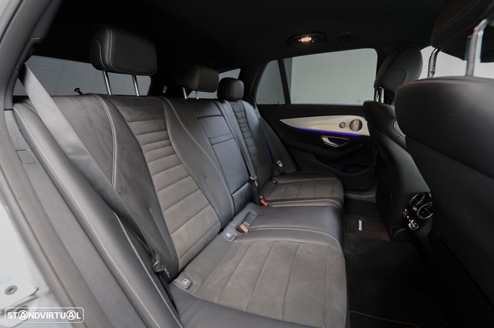 Mercedes-Benz E 300 de AMG Line - 14