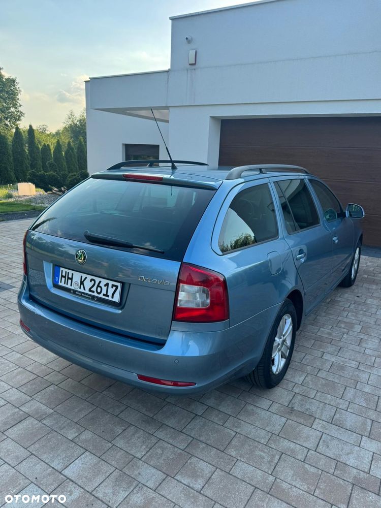 Skoda Octavia 1.6 TDI DPF Ambition - 12