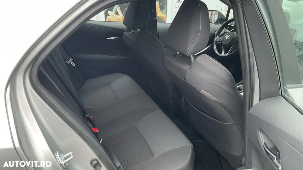 Toyota Corolla 1.8 HSD Dynamic - 15