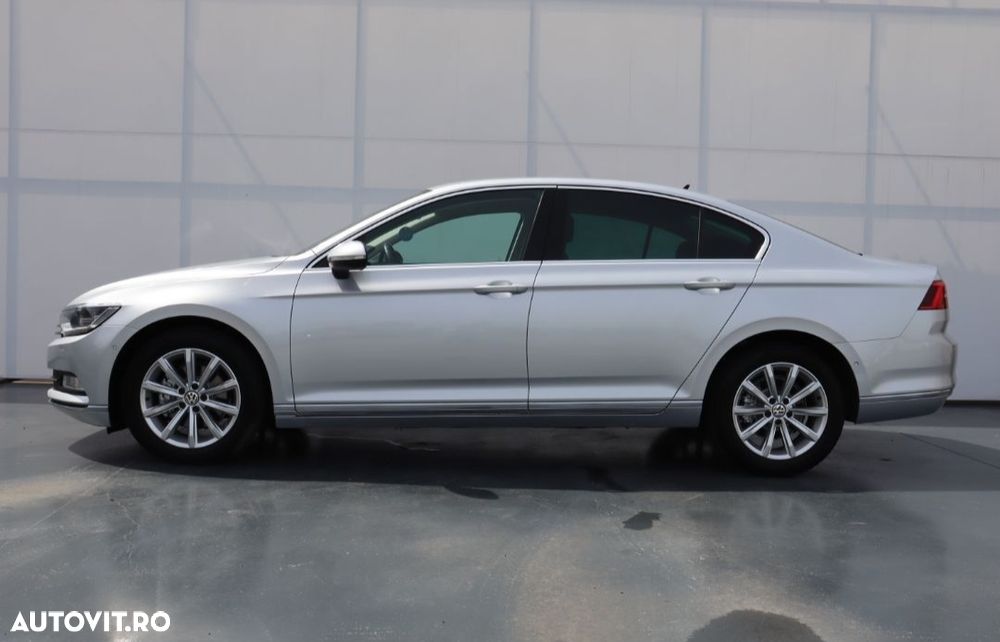Volkswagen Passat 2.0 TDI DSG Highline - 3