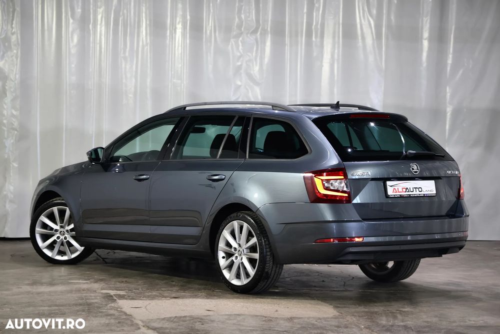 Skoda Octavia 1.6 TDI DSG Ambition - 5