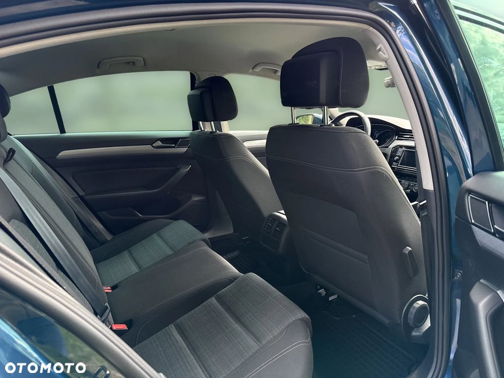 Volkswagen Passat 1.5 TSI EVO Essence DSG - 15