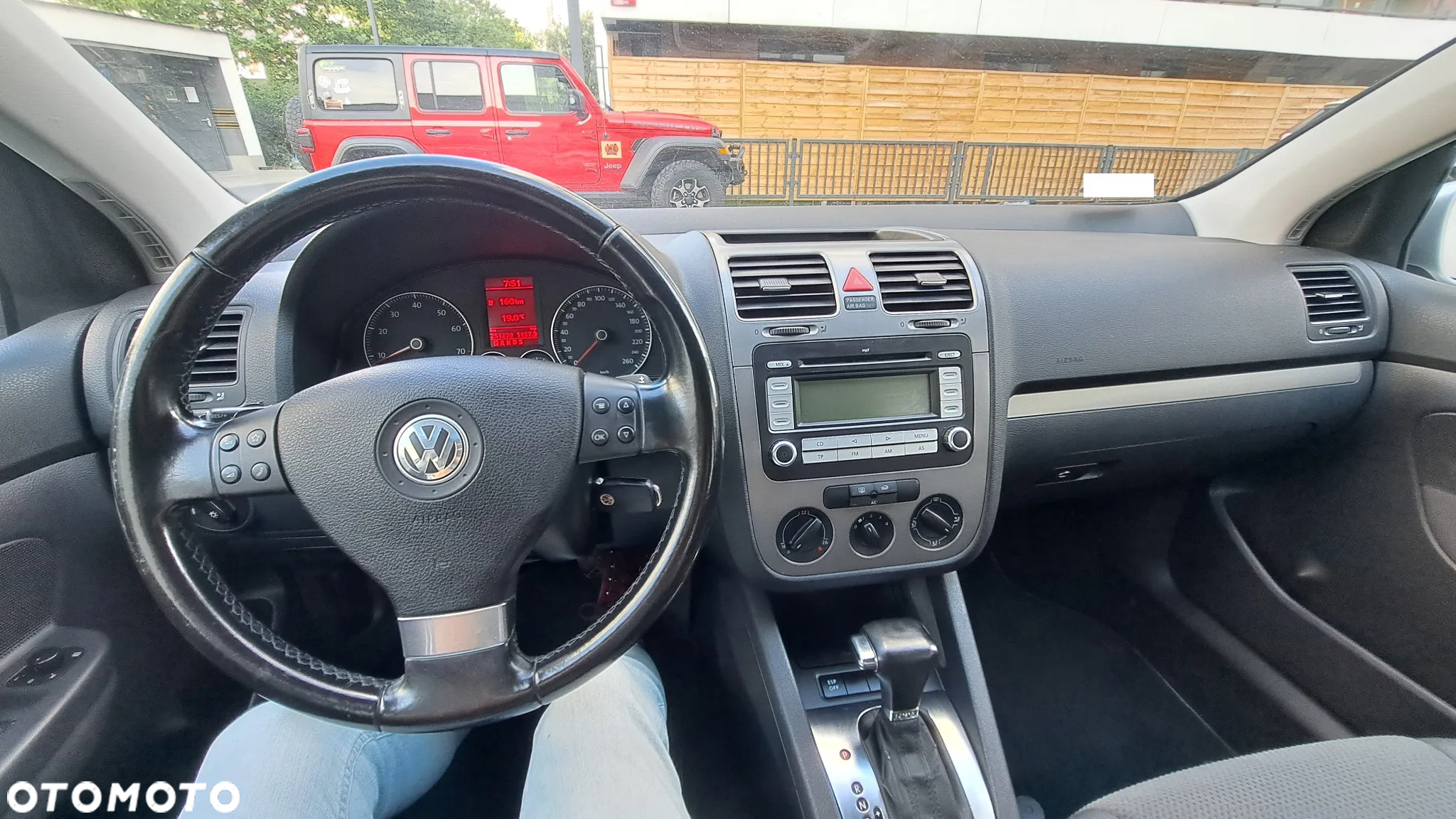 Volkswagen Golf V 1.4 TSI Comfortline DSG - 29