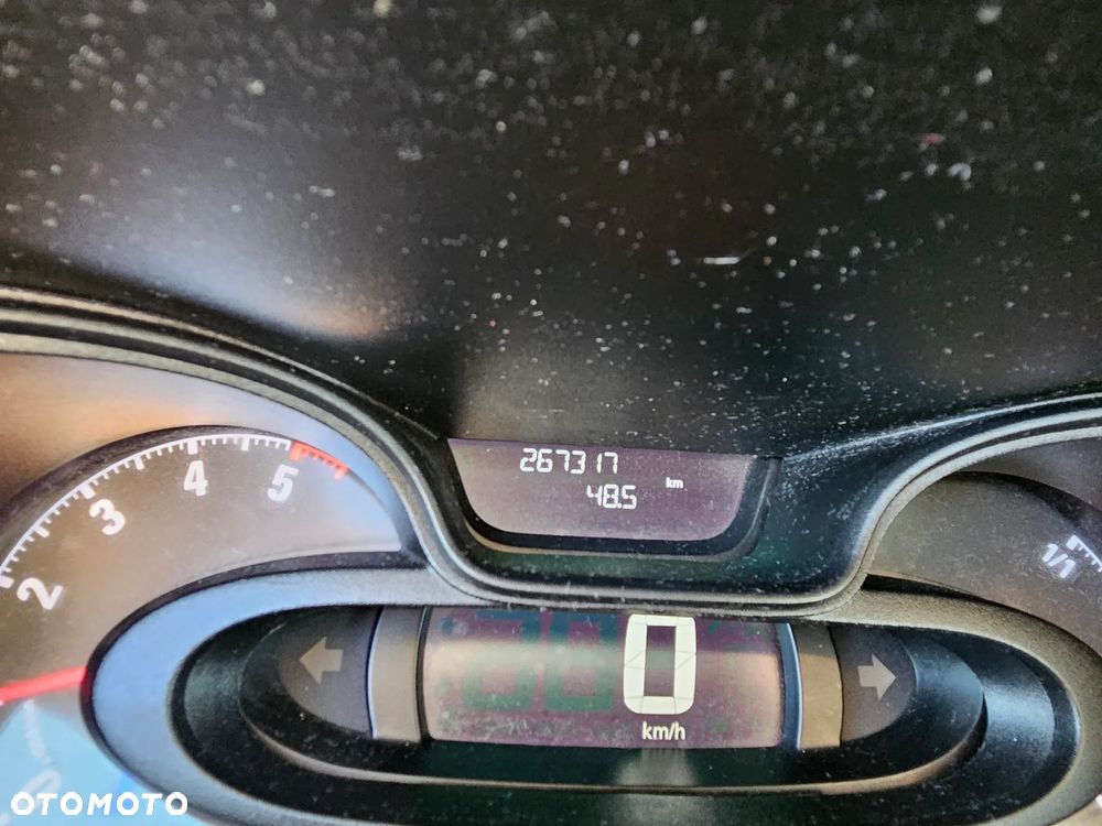 Opel Vivaro L2-long 5 osób , Brygadówka - 19