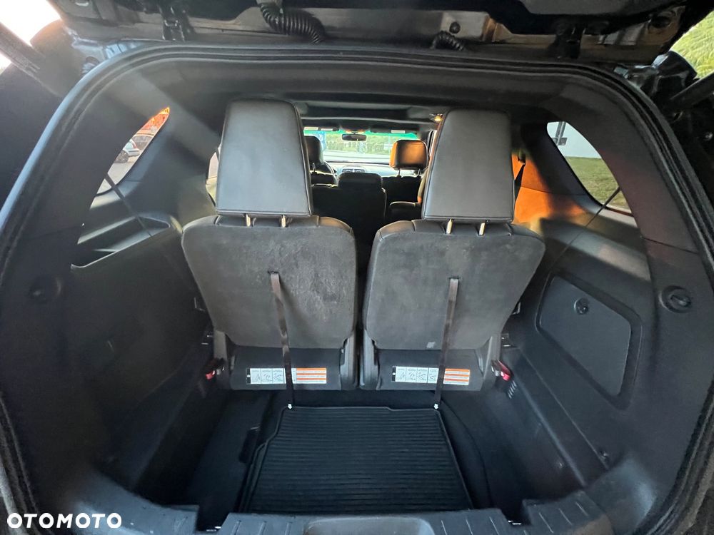 Ford Explorer - 13