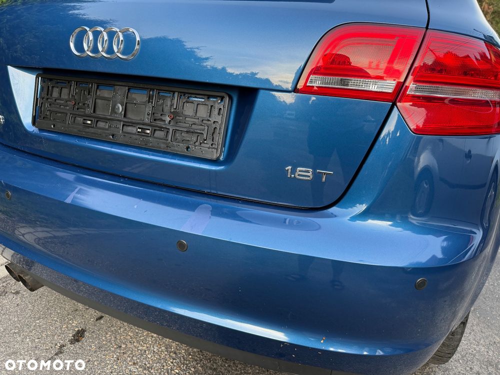 Audi A3 Sportback 1.8 TFSI Attraction - 5