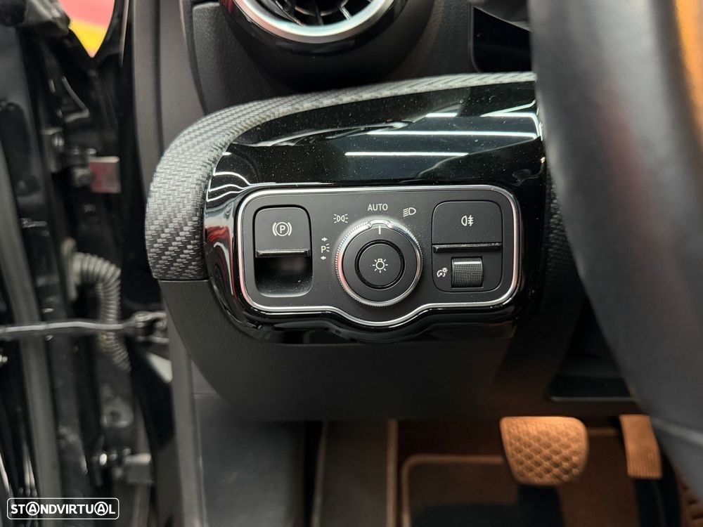 Mercedes-Benz A 250 Limousine e Style Plus - 13