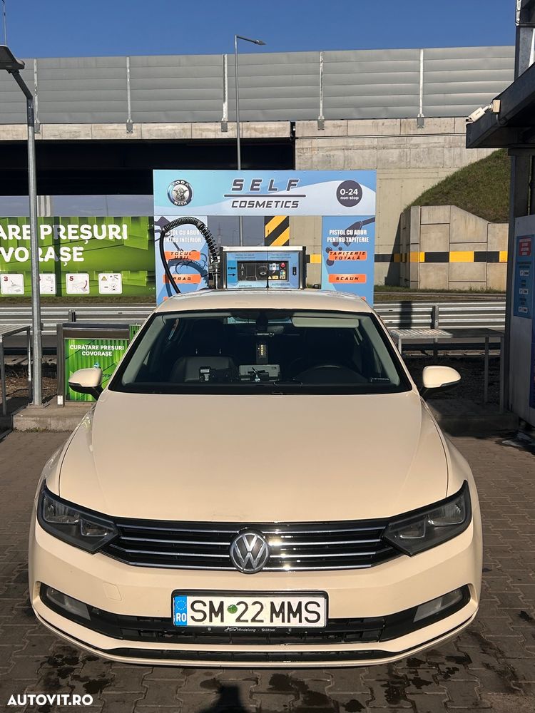 Volkswagen Passat 2.0 TDI SCR BlueMotion Comfortline - 4