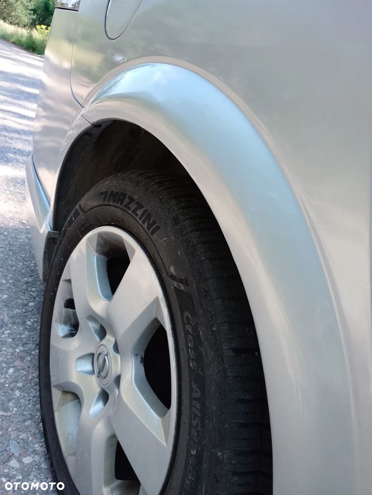 Opel Vectra 2.0 T Sport - 17