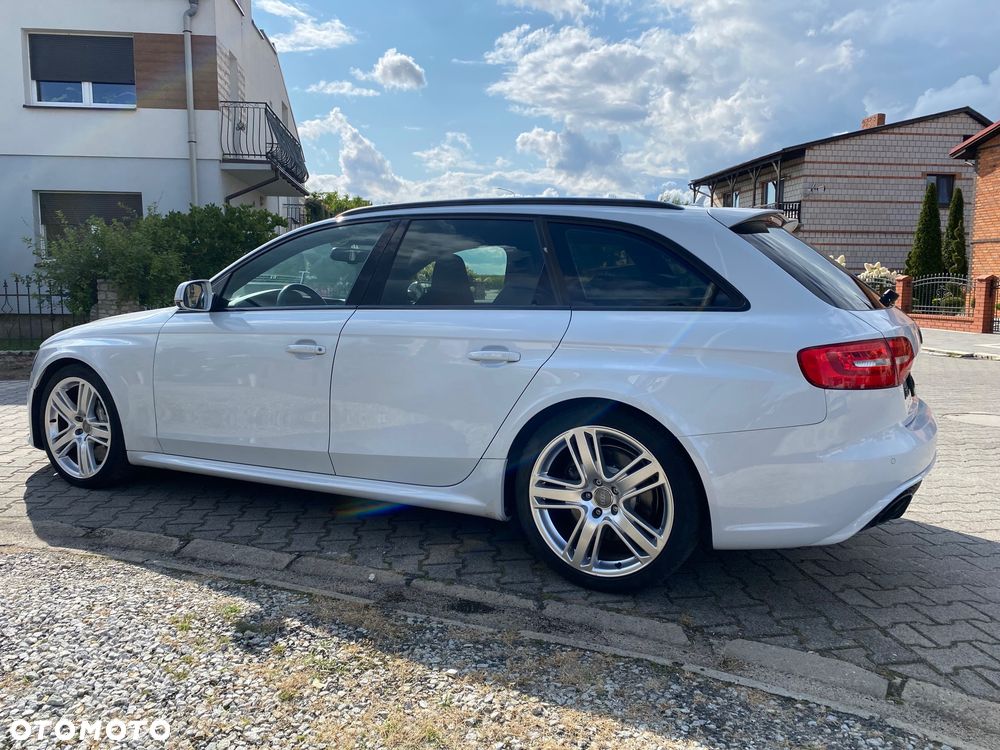 Audi RS4 Avant Avant S tronic - 7