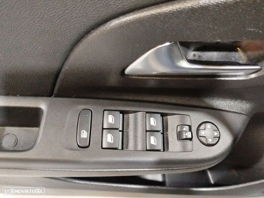 Opel Corsa 1.2 T Hybrid GS eDCT - 9