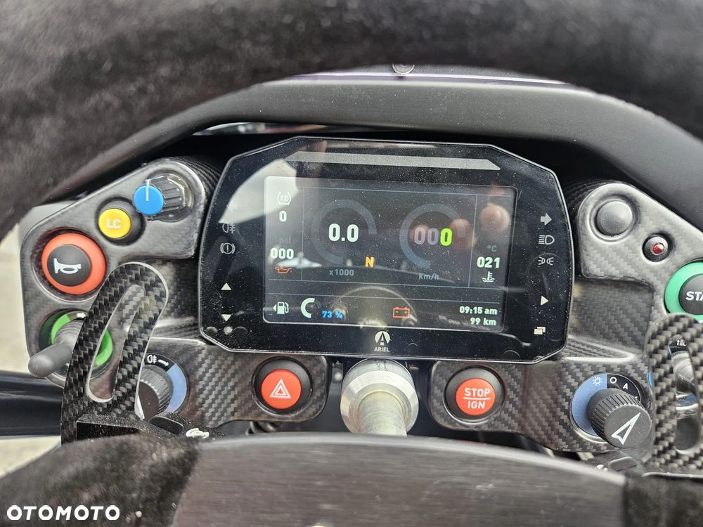 Ariel Atom - 8
