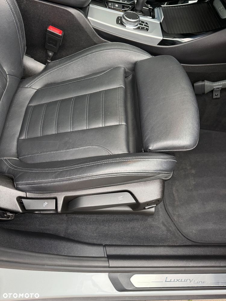BMW X3 xDrive20i Luxury Line sport - 31