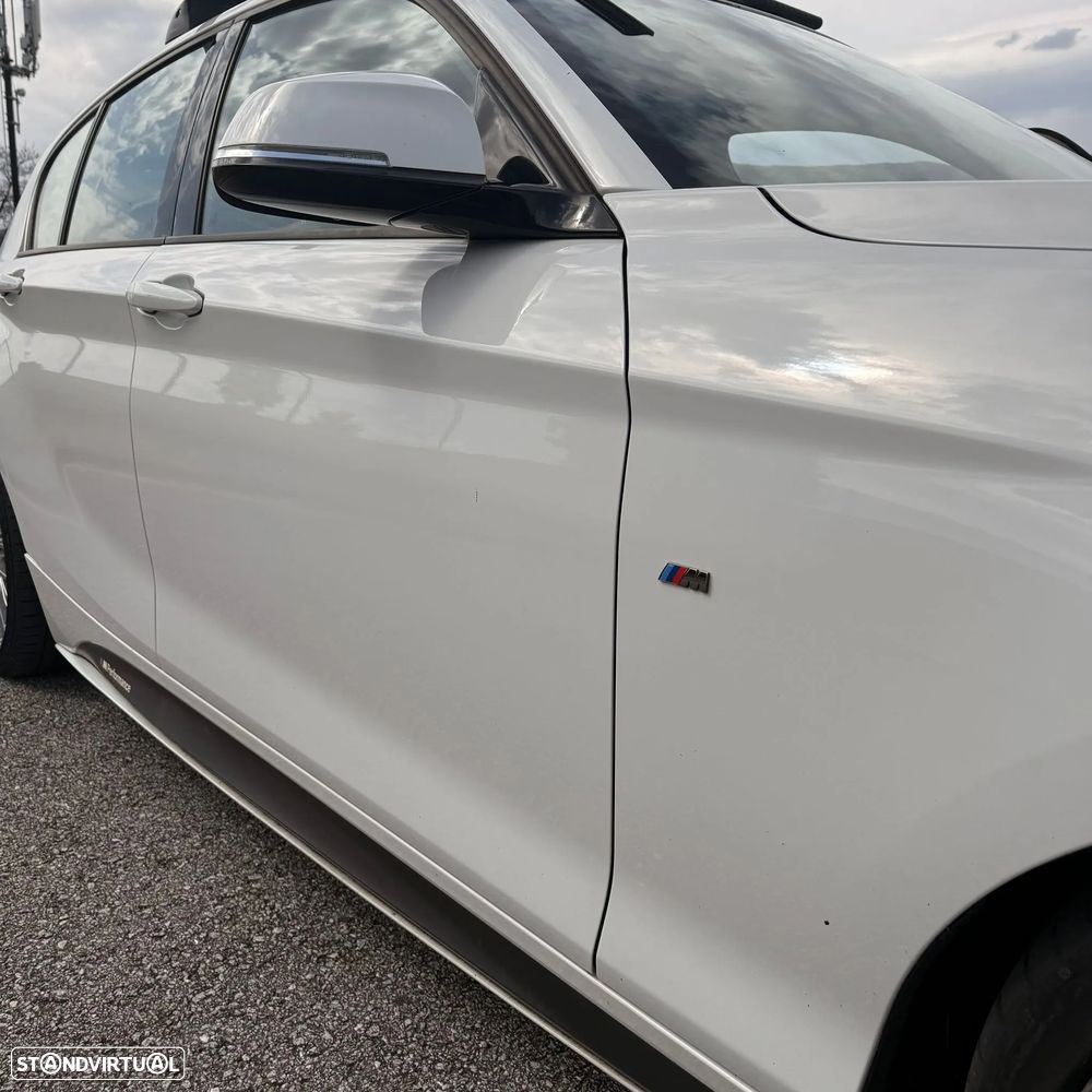 BMW 120 d Sport Line - 4