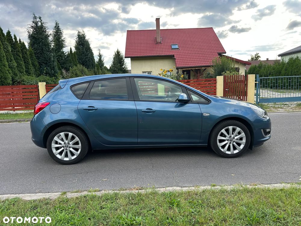 Opel Astra 1.4 Turbo Cosmo - 8