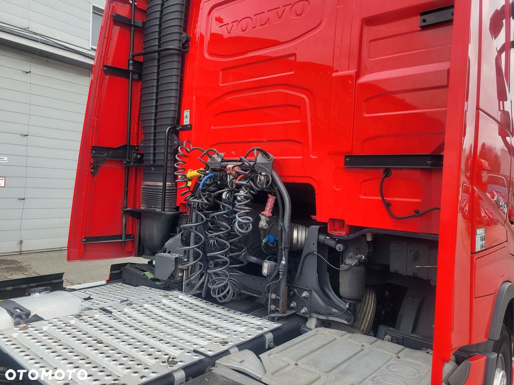 Volvo FH 460 / STANDARD / XXL / i SAVE / EURO 6/ GLOBETROTTER/ / AUTOMAT/SERVIS /2019/ KAMERA/ SKÓRY/ XENON /PERFEKCYJNY STAN / ZABUDOWY  MIĘDZYOSIOWE/ - 8
