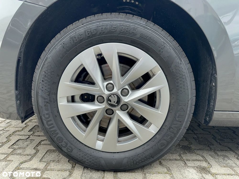 Skoda Fabia 1.0 TSI Edition 130 - 10