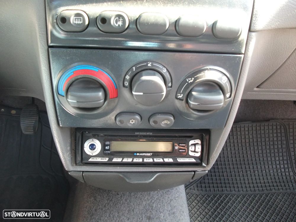 Fiat Punto 75 SX - 6