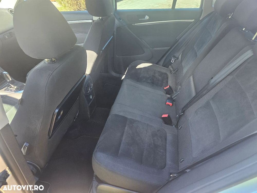 Volkswagen Tiguan 2.0 TDI 4Motion DSG Sport & Style - 3