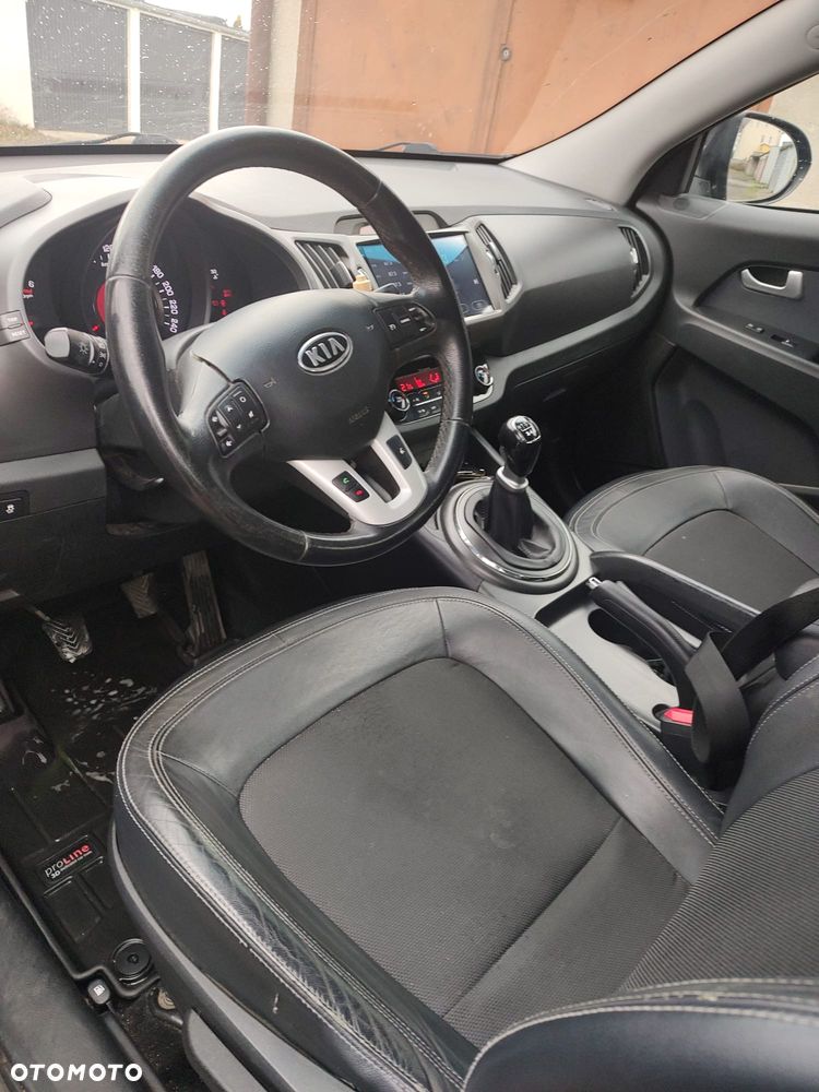 Kia Sportage 1.7 CRDI L 2WD - 8