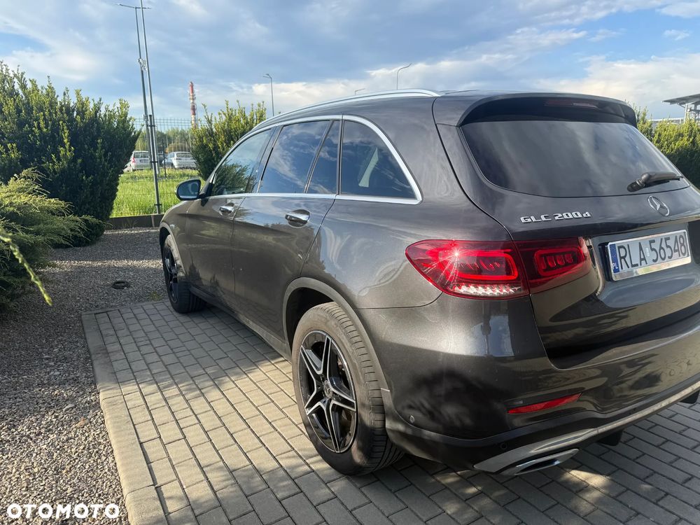 Mercedes-Benz GLC 200 d 4-Matic Business Edition - 4