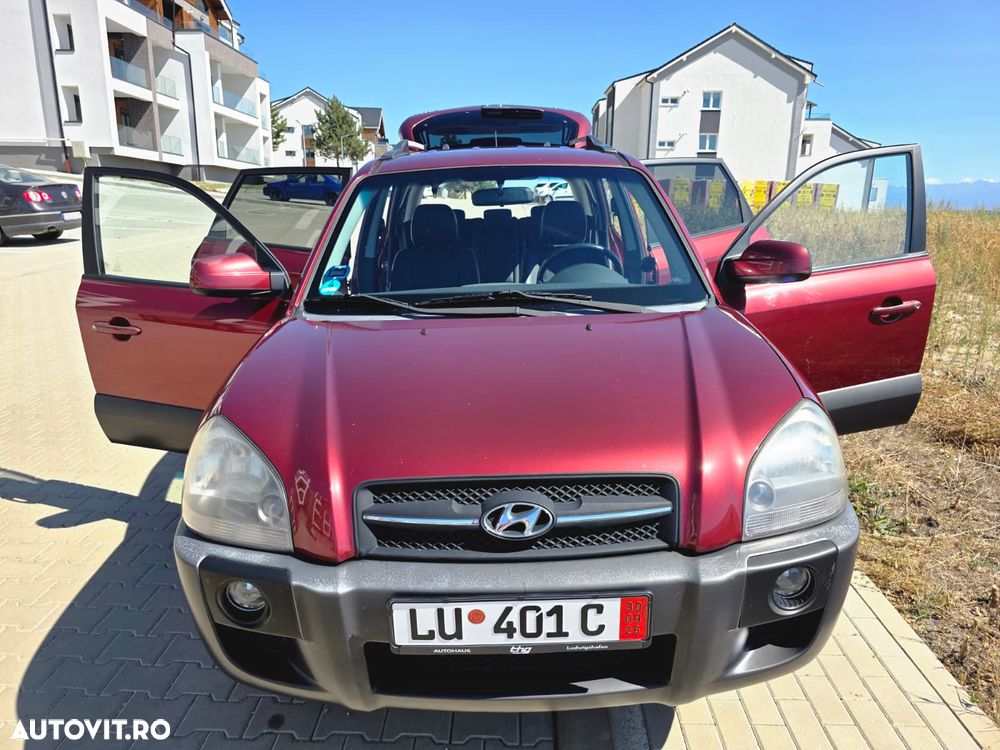Hyundai Tucson 2.0 CRDI VGT 4WD - 11