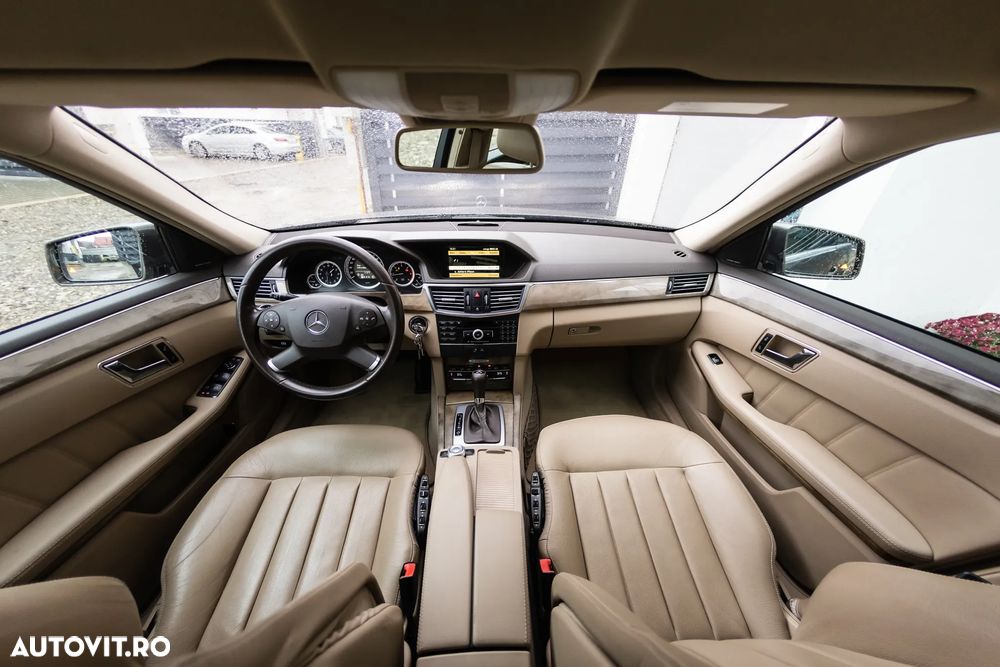 Mercedes-Benz E 250 T CDI DPF BlueEFFICIENCY Automatik Elegance - 5