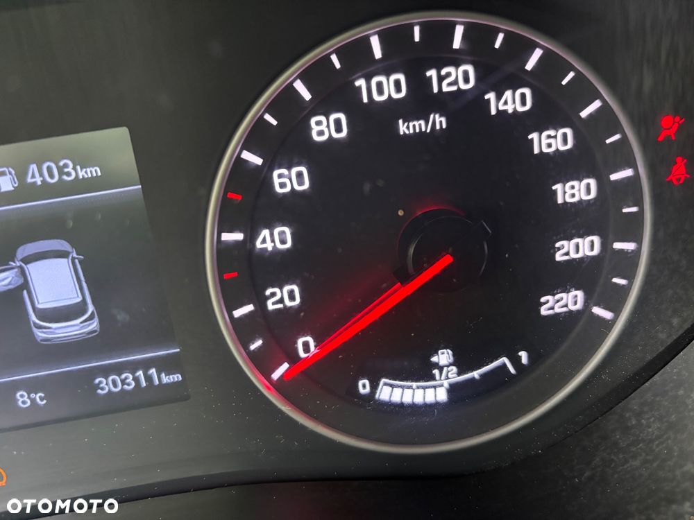 Hyundai i20 - 19