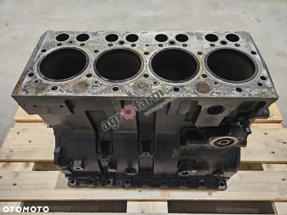 Blok silnika Massey Ferguson 6614, 6612, 6613 - 3