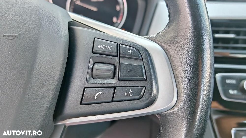BMW X1 - 24