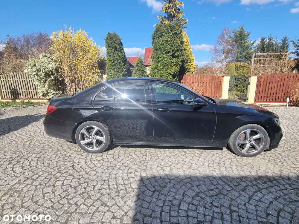 Mercedes-Benz Klasa E - 1