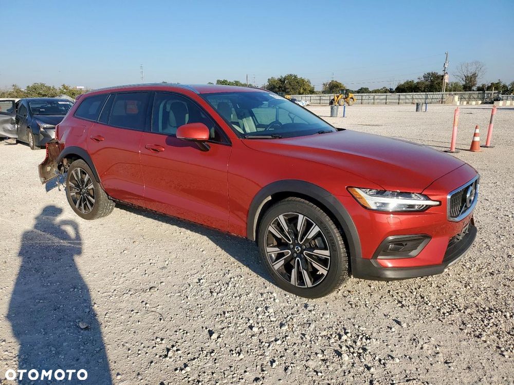 Volvo V60 T5 AWD Momentum - 3