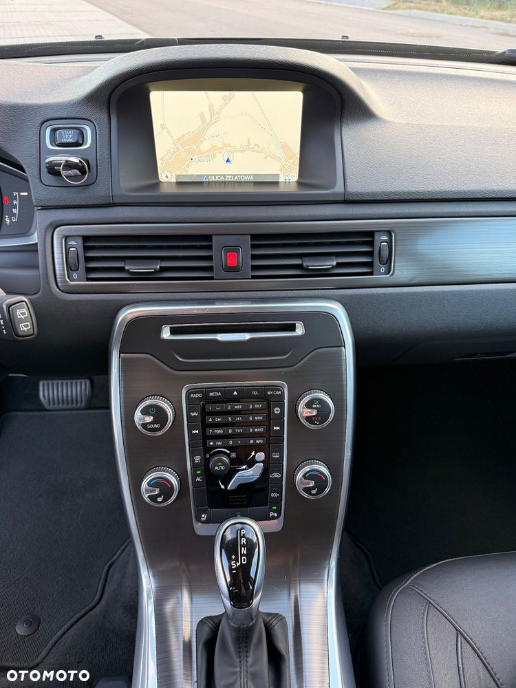 Volvo V70 D4 Drive-E Momentum - 29