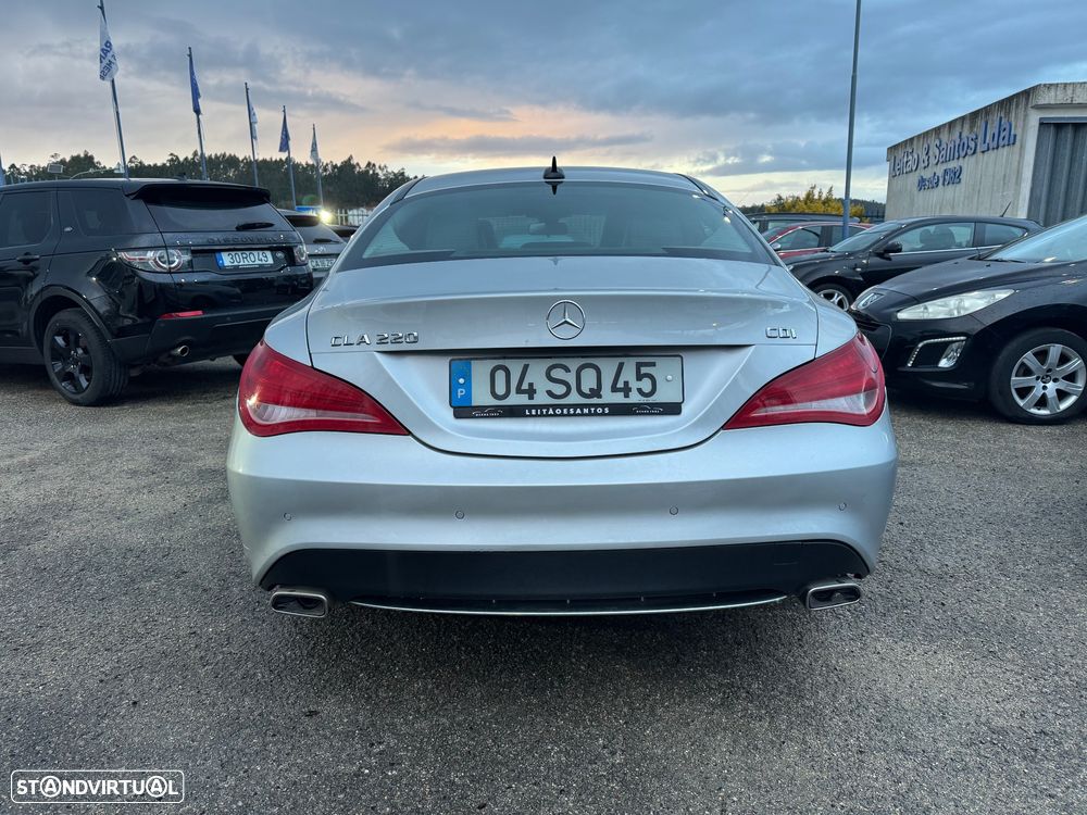 Mercedes-Benz CLA 220 d 7G-DCT Urban - 6