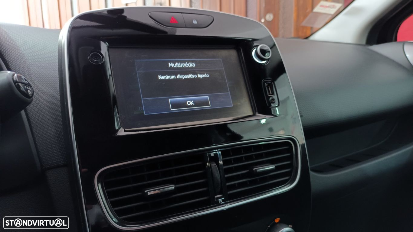 Renault Clio Sport Tourer 0.9 TCe Limited - 33