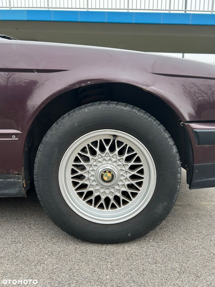 BMW Seria 5 525i - 7