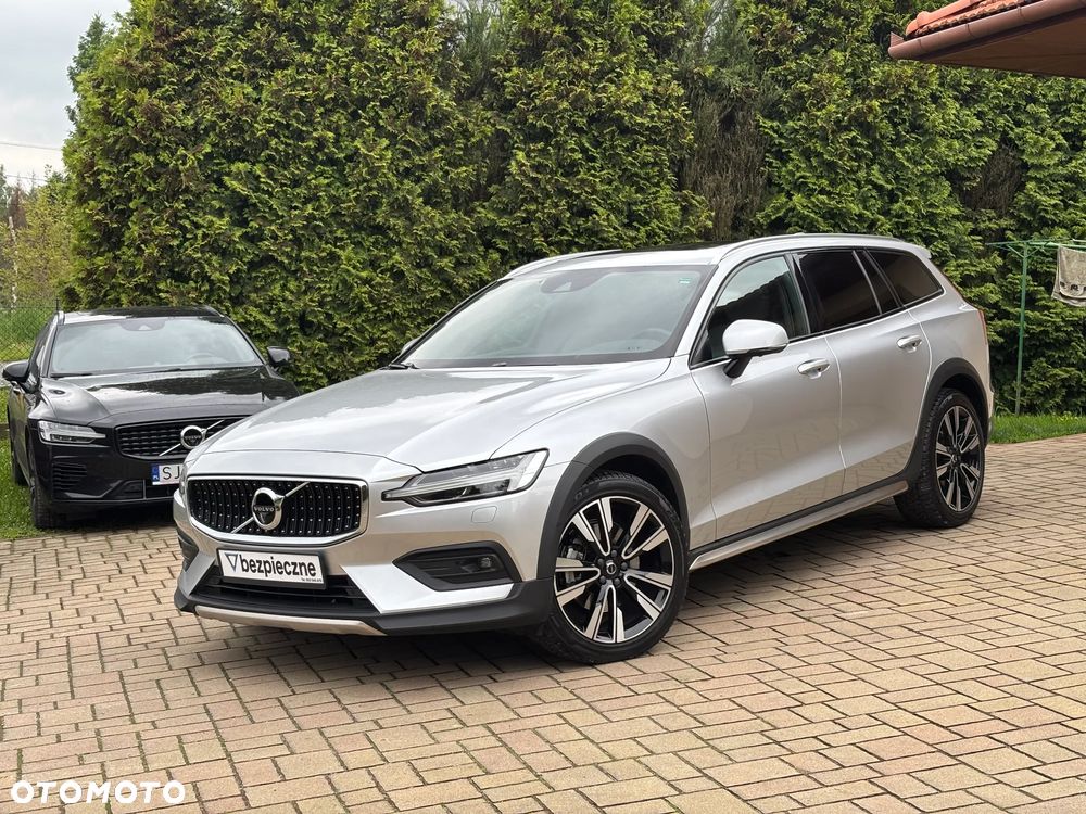 Volvo V60 Cross Country Pro B4 D AWD - 2