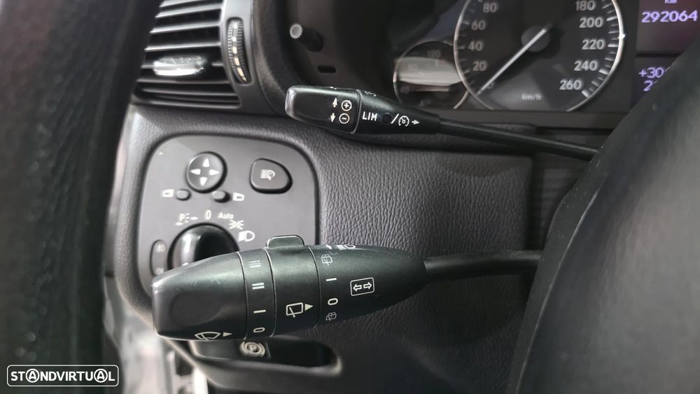 Mercedes-Benz C 220 CDI Classic DPF Sport Edition - 26