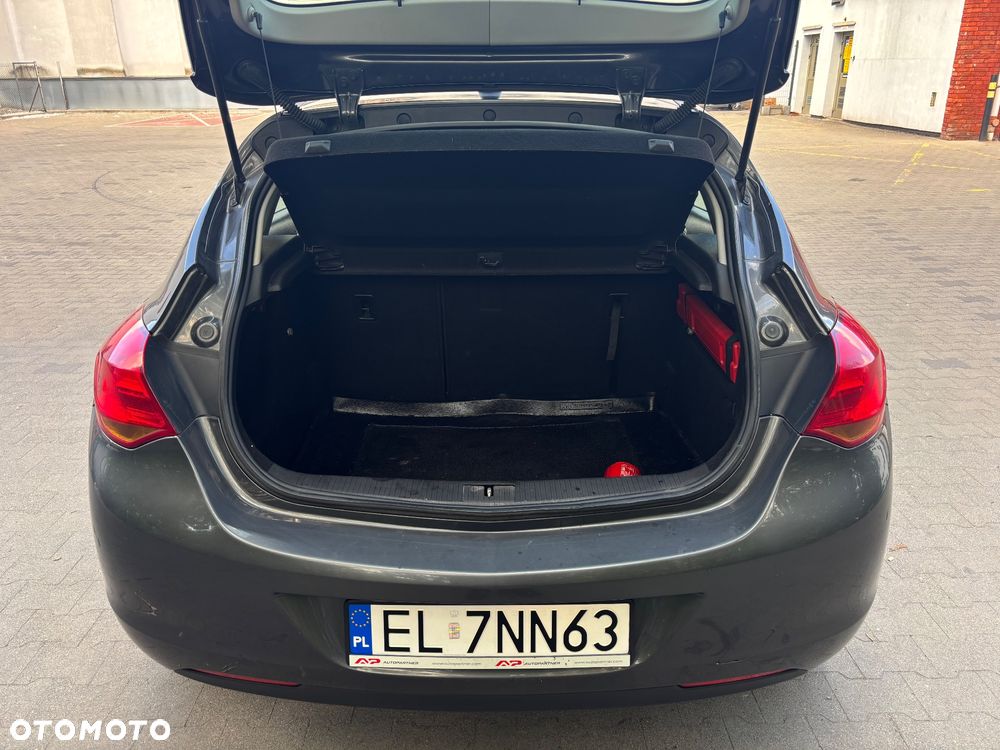Opel Astra 1.7 CDTI - 7