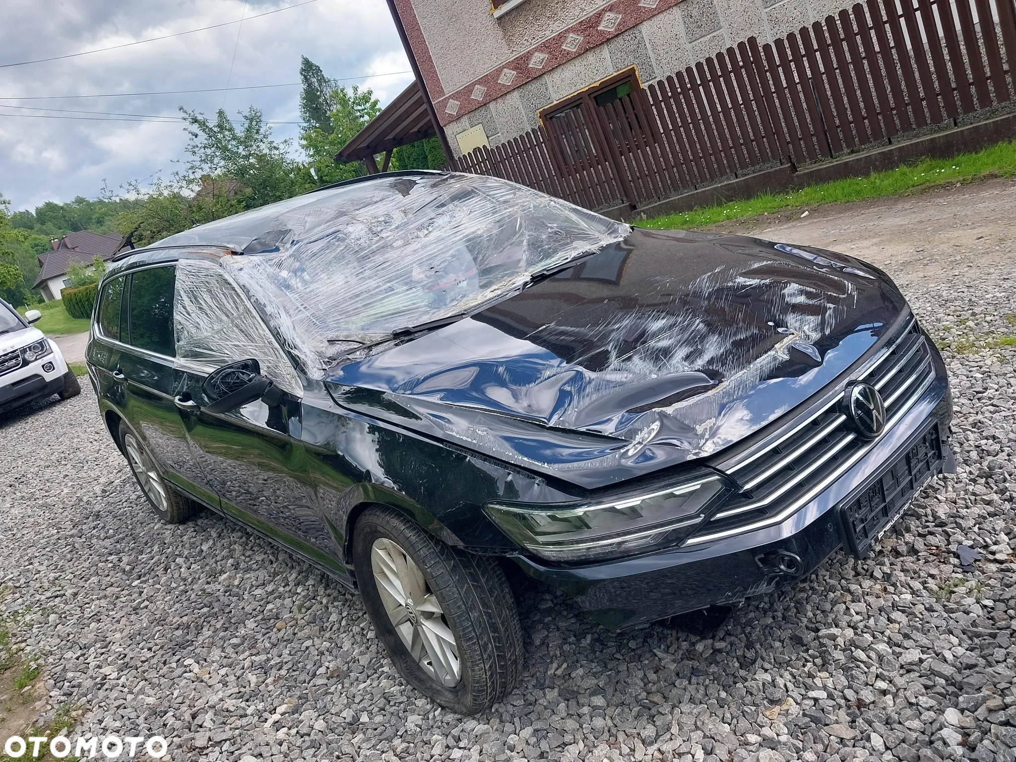 Volkswagen Passat Variant 2.0 TDI SCR DSG 4Motion Elegance - 16