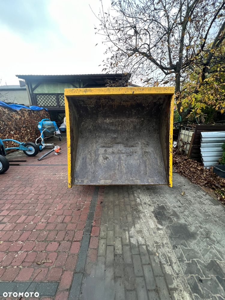 Thwaites Alldrive 4000 - 5