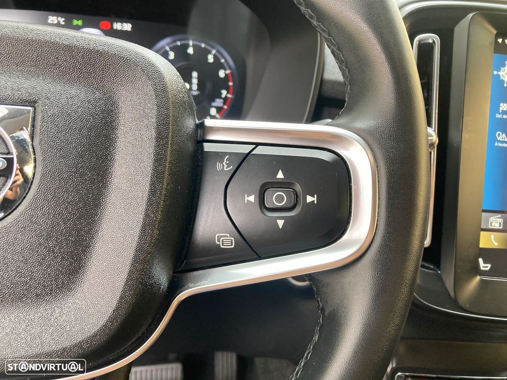 Volvo XC 40 T2 Essential Aut. - 14